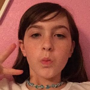 Meet your Posher, Makenzie